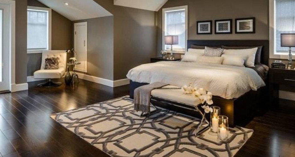 Thảm trang trí phòng ngủ có họa tiết tạo nên điểm nhấn cho phòng ngủ